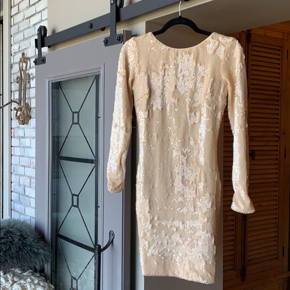 Dress the population dress sequins mini size small